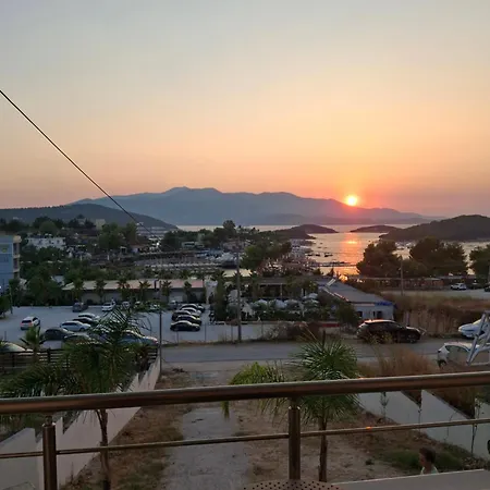 Goni's Seaview&sunset Hill *